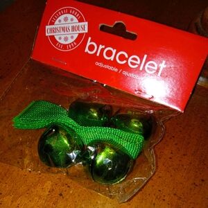 Jingle Bell Adjustable Green Christmas House Bracelet